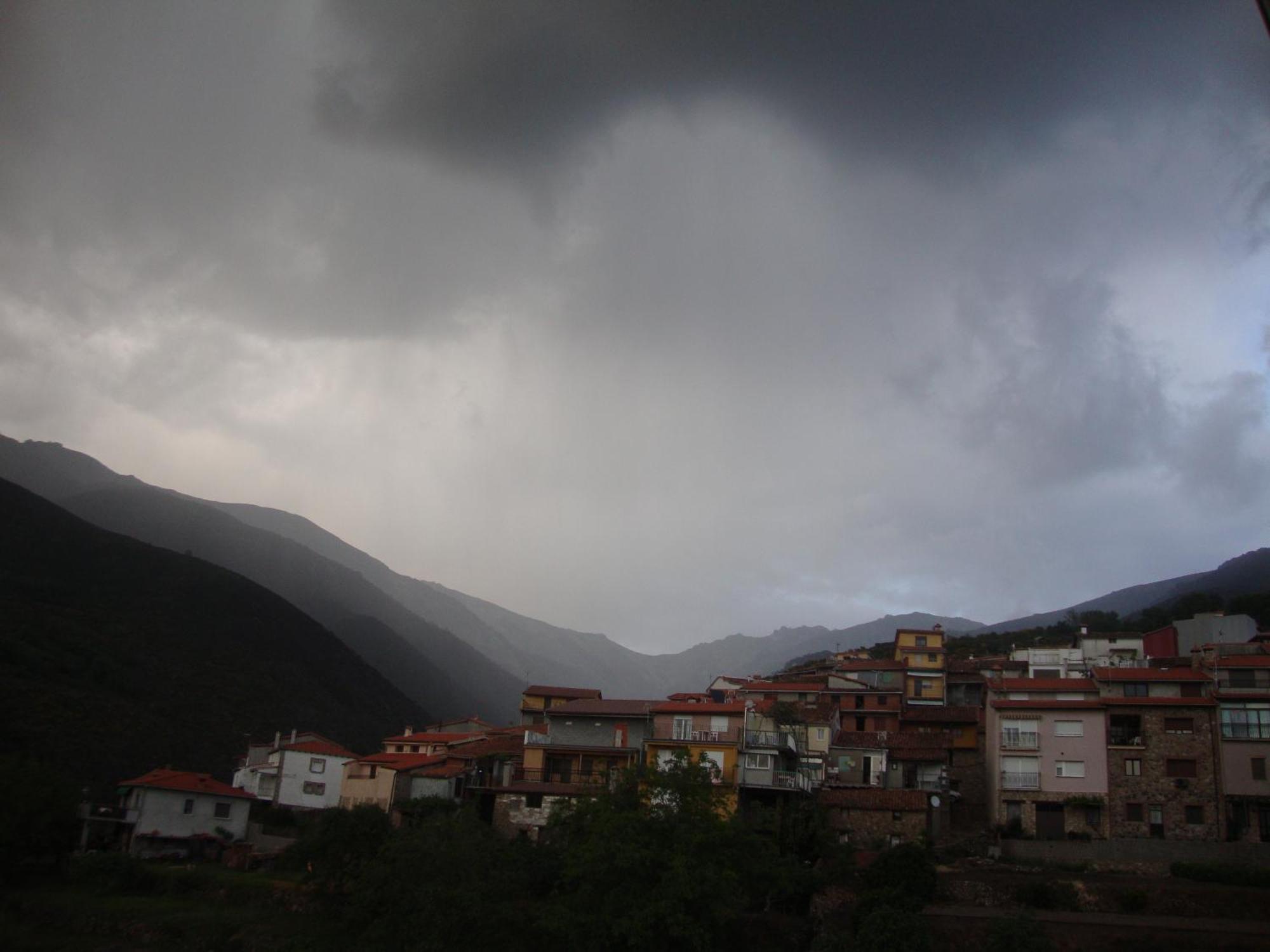 Casa Rural Sierra De Tormantos Guijo de Santa Bárbara Εξωτερικό φωτογραφία