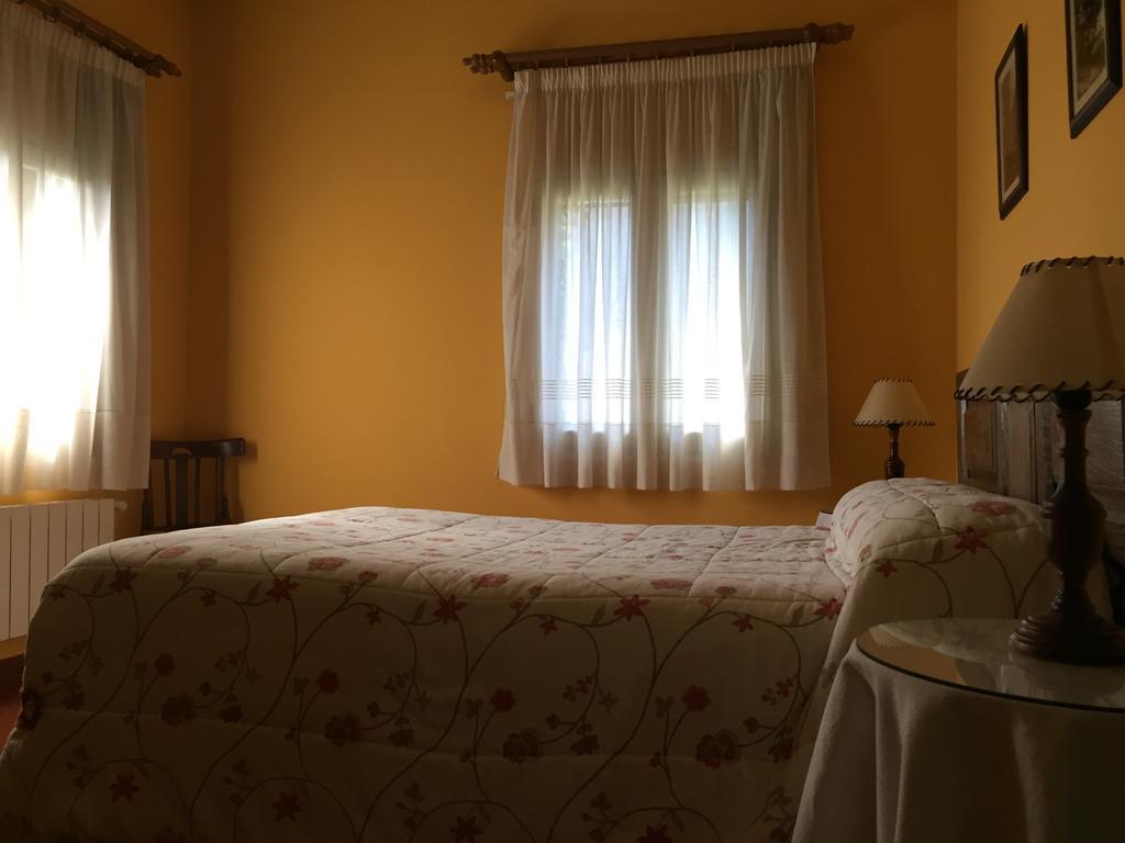 Casa Rural Sierra De Tormantos Guijo de Santa Bárbara Εξωτερικό φωτογραφία